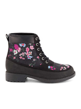 Women Girls' Daria Lace Moto Boot - Black | Jessica Simpson