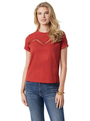 Women Valeriya Tee - Chili Oil | Jessica Simpson