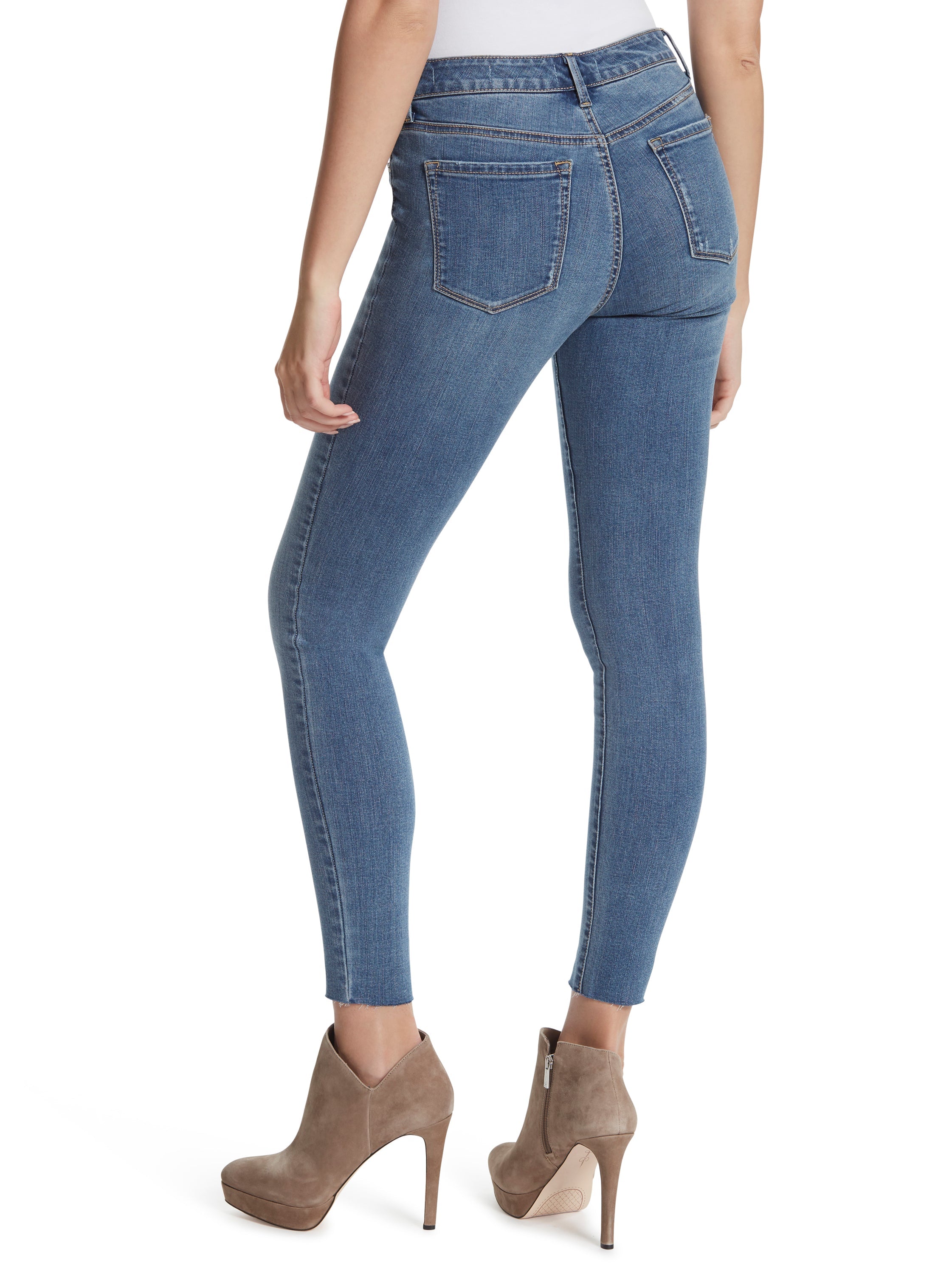 Women Kiss Me Skinny Jeans - Premium | Jessica Simpson
