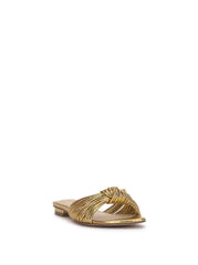 Women Dydra Knotted Flat Sandal - Gold | Jessica Simpson