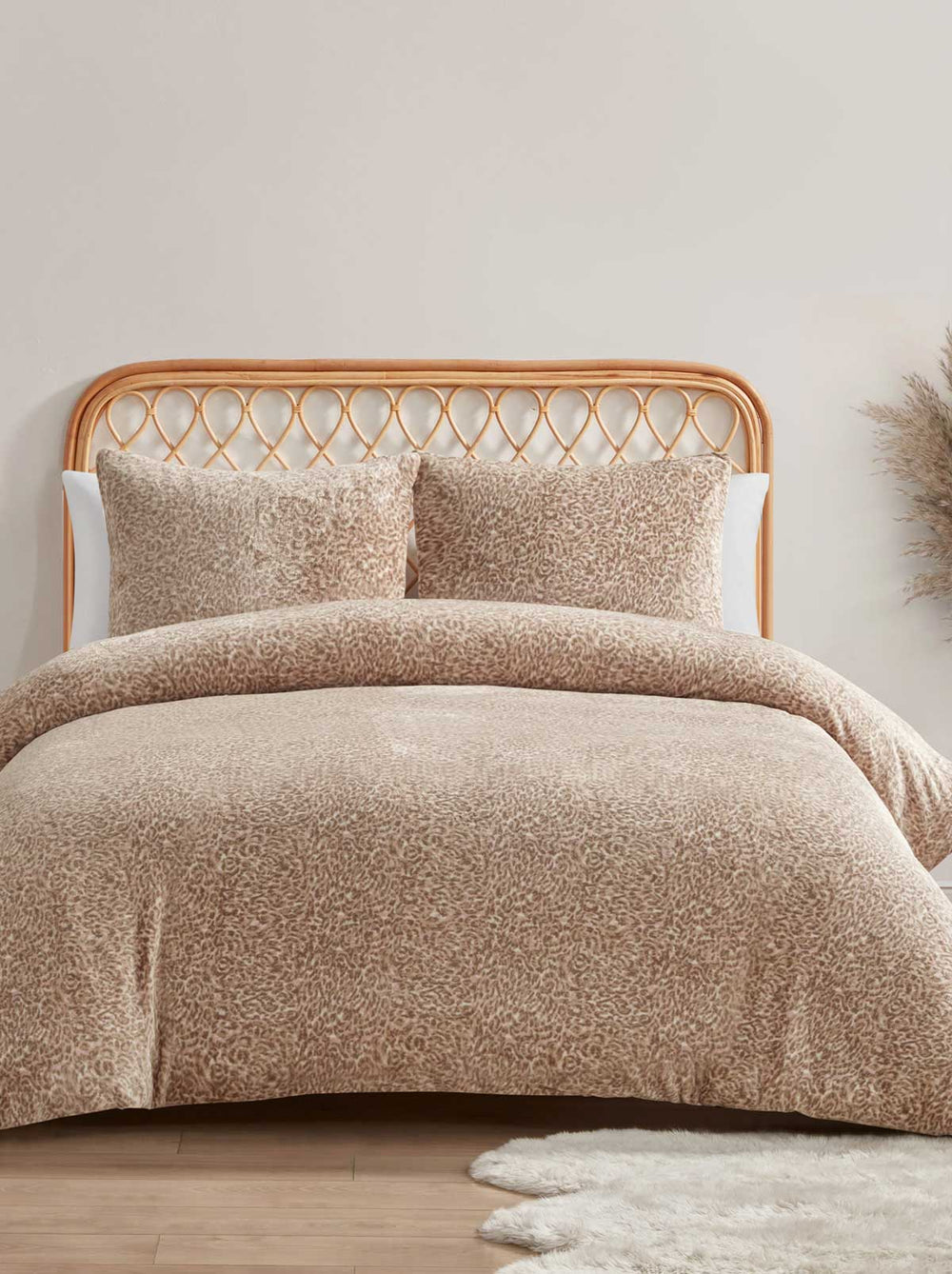 Home Leopard Printed Plush Duvet Cover  Set | Jessica Simpson