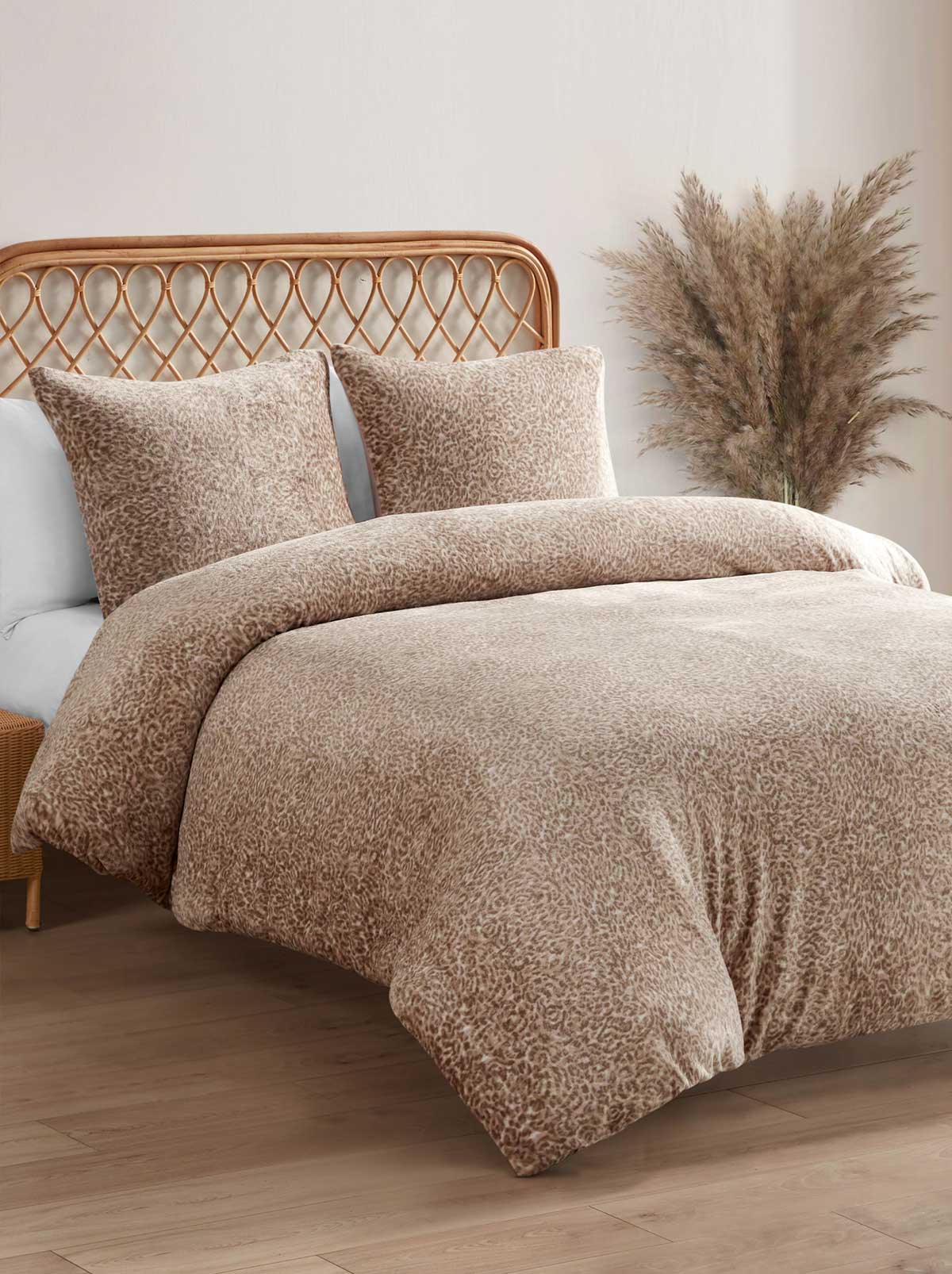 Home Leopard Printed Plush Duvet Cover  Set | Jessica Simpson