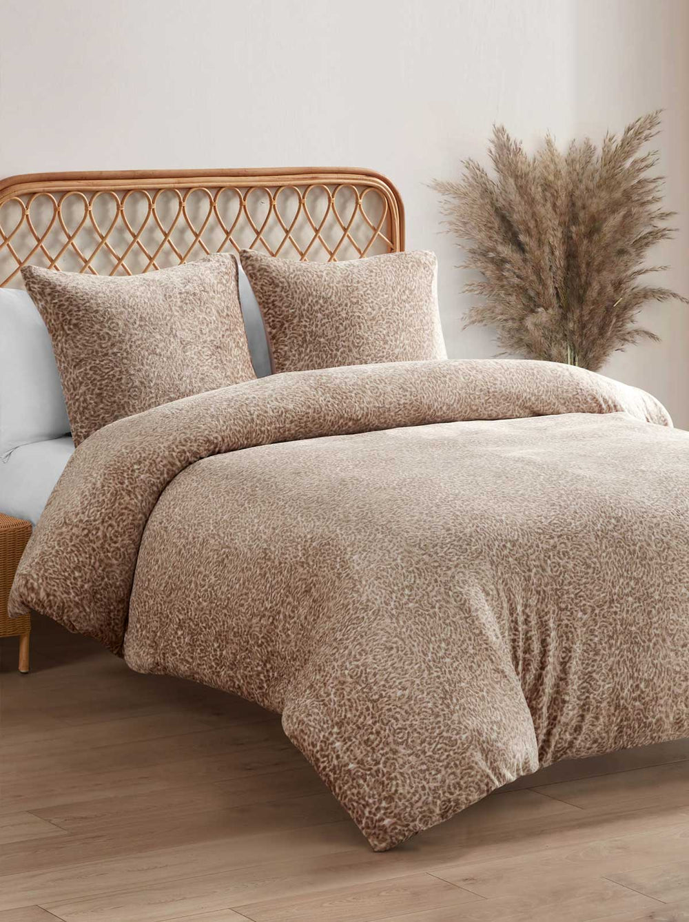 Home Leopard Printed Plush Duvet Cover  Set | Jessica Simpson