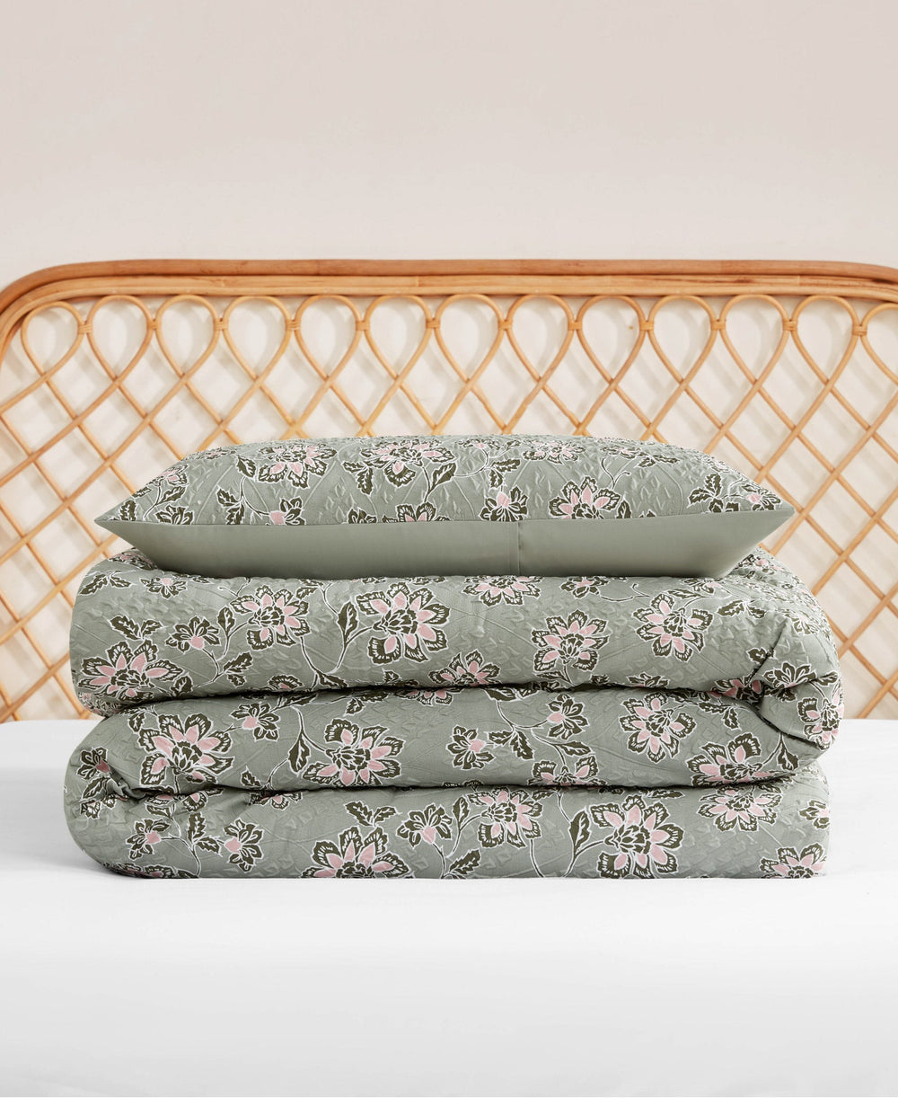 Home Botanical Embossed Comforter Set | Jessica Simpson