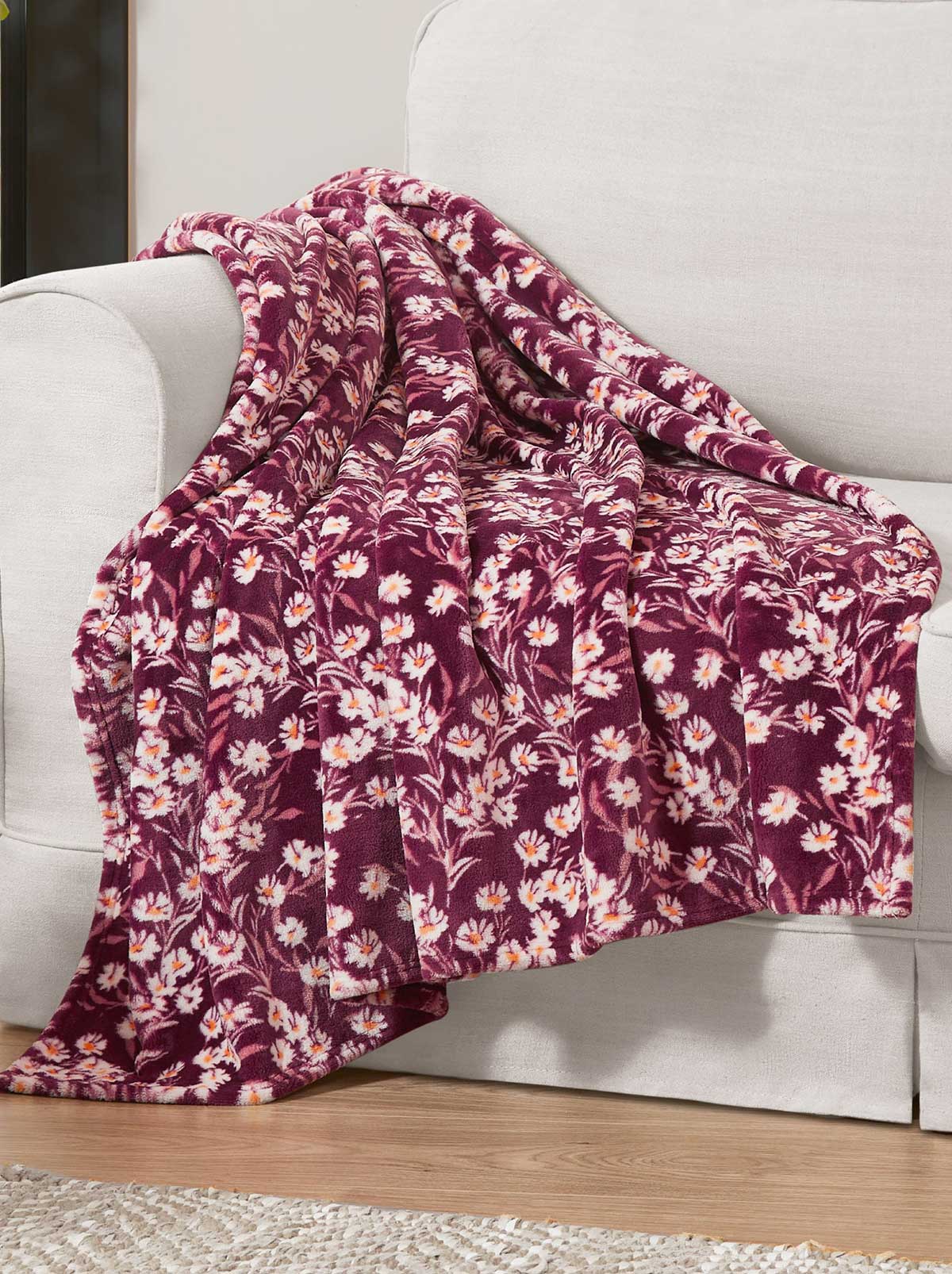 Home Wildflower Park Plush Throw - Wine Red | Jessica Simpson