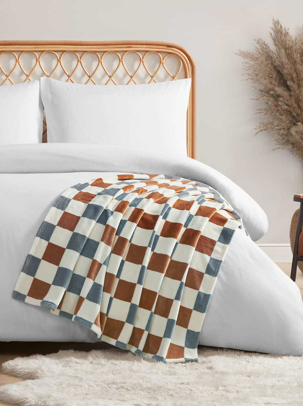 Home Emery Checkerbaord Plush Throw - Rust & Grey | Jessica Simpson