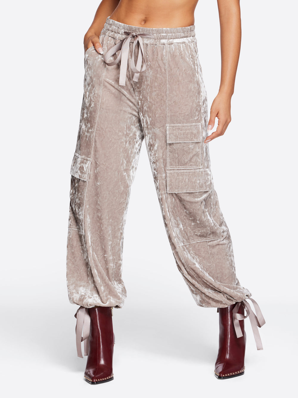 Women Velvet Cargo Pant - Pearl Grey | Jessica Simpson