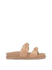 Women Caralyna Flat Sandal - Praline | Jessica Simpson