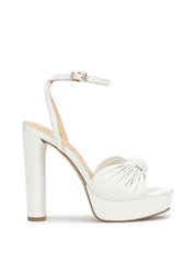 Women Immie Platform Sandal - White | Jessica Simpson